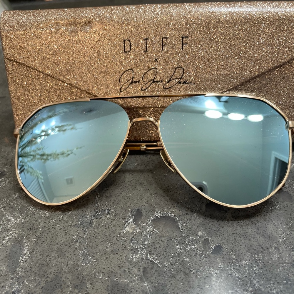 DIFF sunglasses